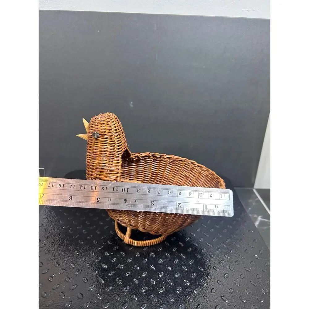 vintage Avon Wicker Menagerie Chick Basket